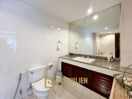 คอนโดริมทะเลขนาดใหญ่ 4 ห้องนอน พื้นที่ 432 ตร.ม. สุดเอ็กซ์คลูซีฟ