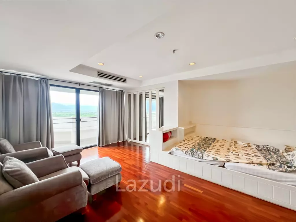 Super Exclusive: Spacious 4-Bedroom Beachfront Condo - 432 sqm