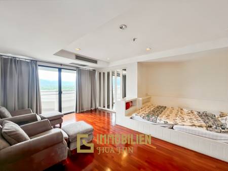 คอนโดริมทะเลขนาดใหญ่ 4 ห้องนอน พื้นที่ 432 ตร.ม. สุดเอ็กซ์คลูซีฟ