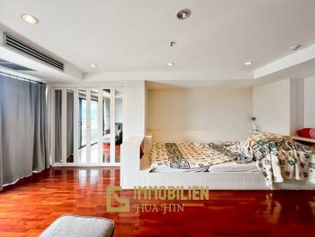 คอนโดริมทะเลขนาดใหญ่ 4 ห้องนอน พื้นที่ 432 ตร.ม. สุดเอ็กซ์คลูซีฟ