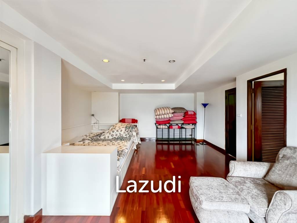 Super Exclusive: Spacious 4-Bedroom Beachfront Condo - 432 sqm
