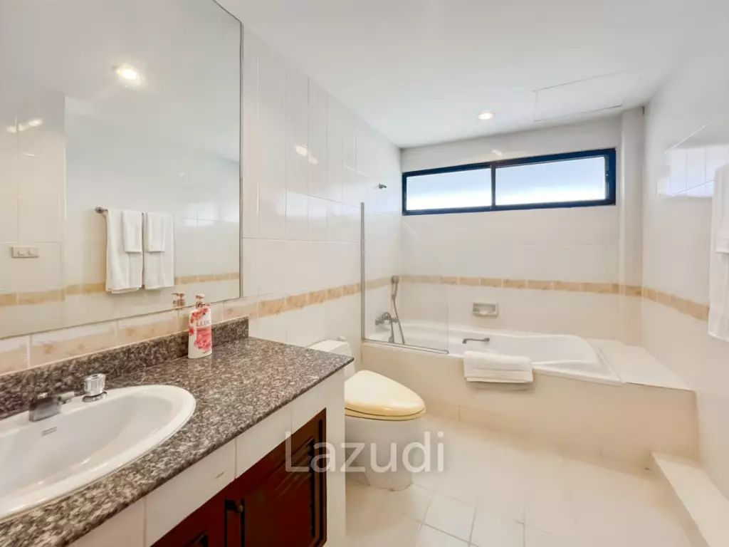 Super Exclusive: Spacious 4-Bedroom Beachfront Condo - 432 sqm