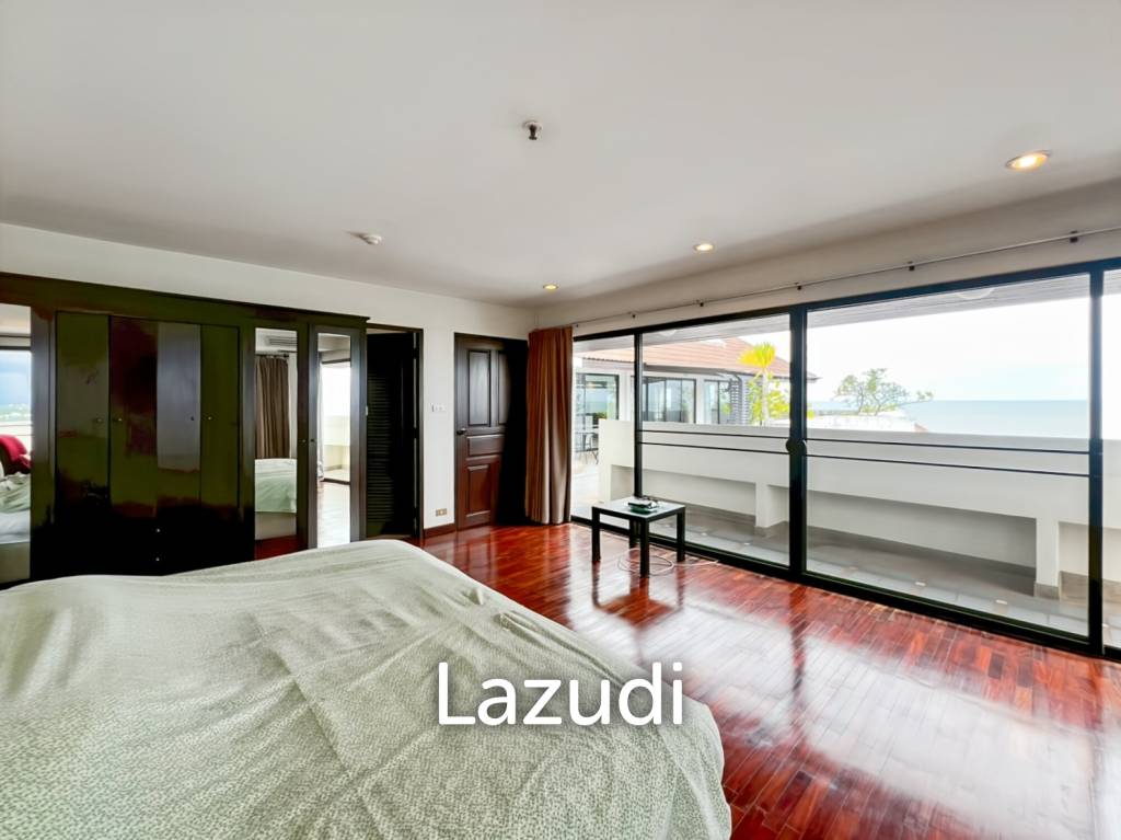 Super Exclusive: Spacious 4-Bedroom Beachfront Condo - 432 sqm