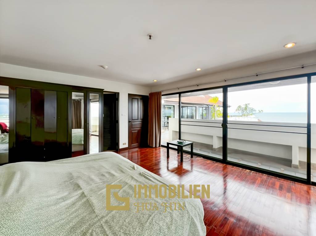 คอนโดริมทะเลขนาดใหญ่ 4 ห้องนอน พื้นที่ 432 ตร.ม. สุดเอ็กซ์คลูซีฟ