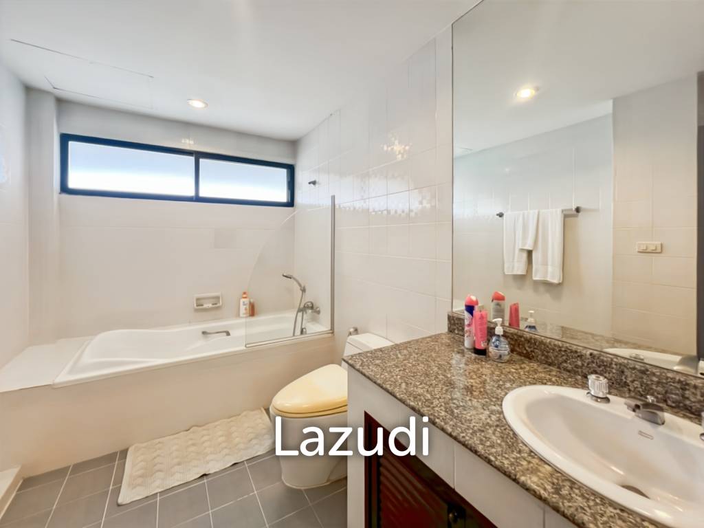 Super Exclusive: Spacious 4-Bedroom Beachfront Condo - 432 sqm