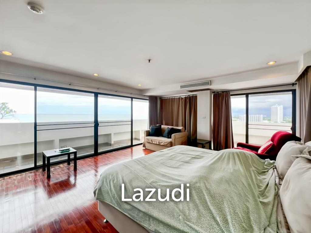 Super Exclusive: Spacious 4-Bedroom Beachfront Condo - 432 sqm
