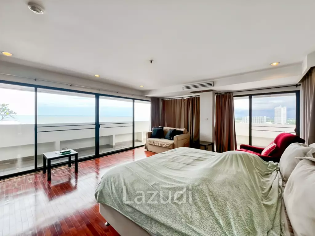 Super Exclusive: Spacious 4-Bedroom Beachfront Condo - 432 sqm