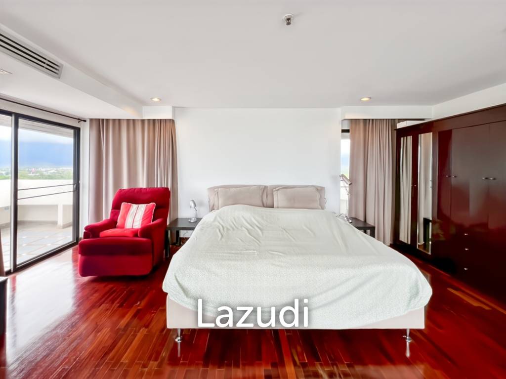 Super Exclusive: Spacious 4-Bedroom Beachfront Condo - 432 sqm