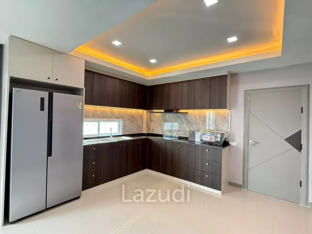 5 Beds 5 Baths 280 SQ.M. Hansa Paradise Villa