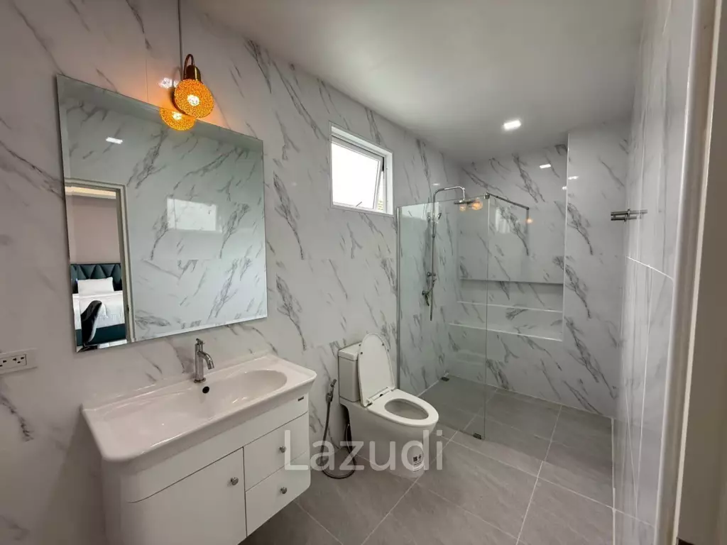 5 Beds 5 Baths 280 SQ.M. Hansa Paradise Villa