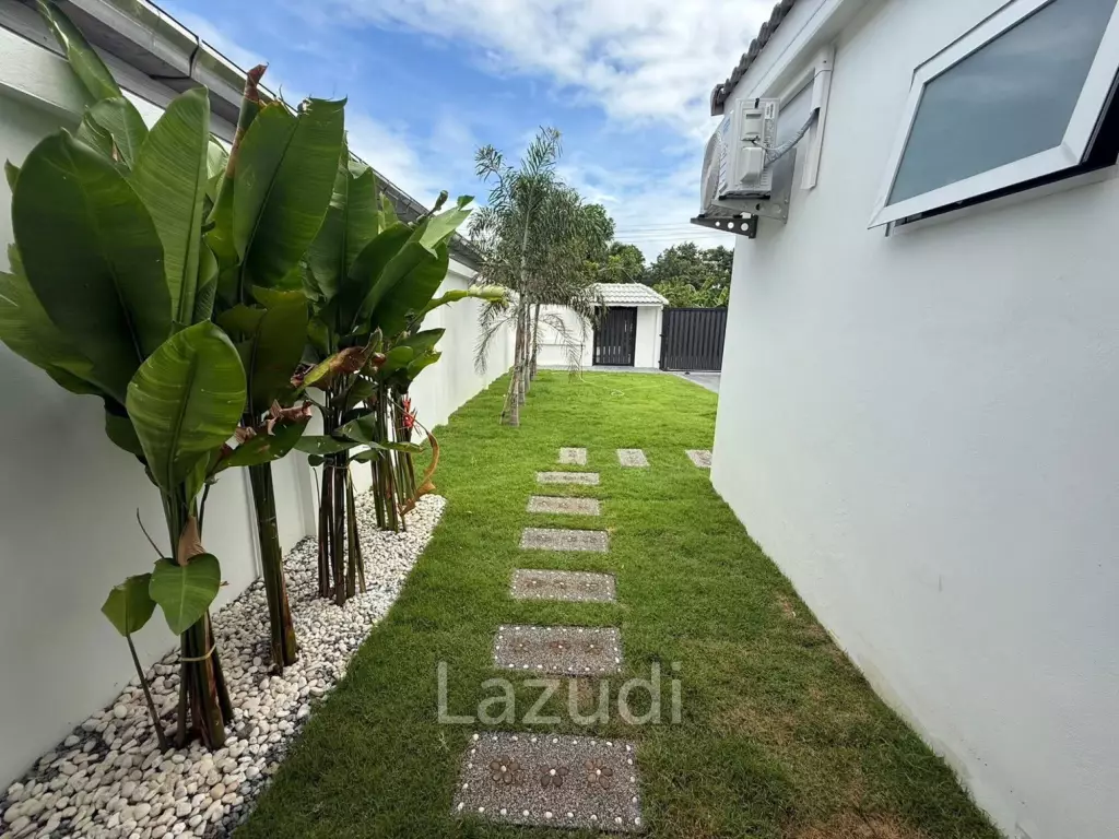 5 Beds 5 Baths 280 SQ.M. Hansa Paradise Villa