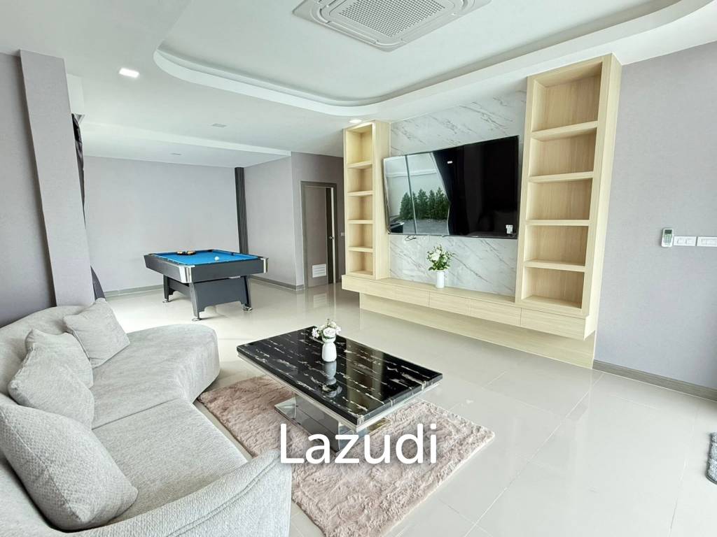 5 Beds 5 Baths 280 SQ.M. Hansa Paradise Villa