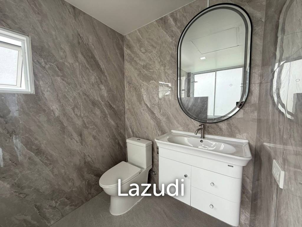 5 Beds 5 Baths 280 SQ.M. Hansa Paradise Villa