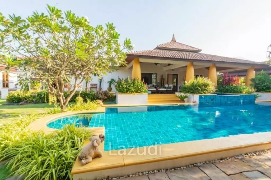 SANUK RESIDENCES : Luxury Bali Pool Villa With Lake in Hua Hin