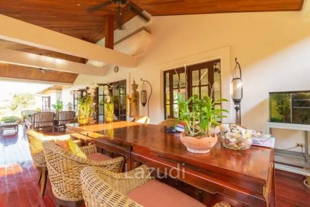 SANUK RESIDENCES : Luxury Bali Pool Villa With Lake in Hua Hin