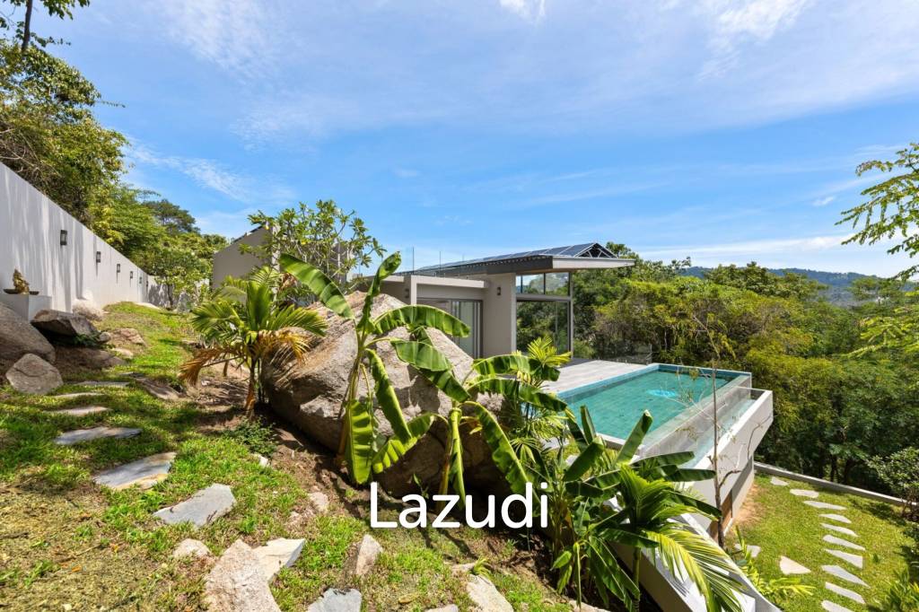 Self-Sustainable Luxury Villa on Private Hillside 500m to the Beach