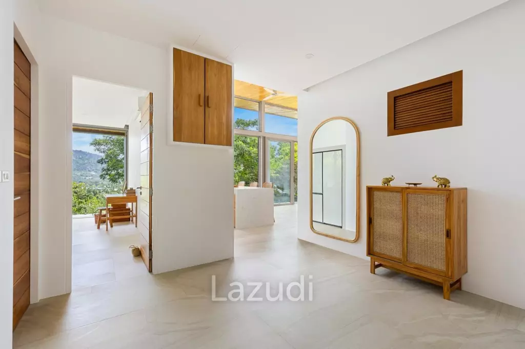 Self-Sustainable Luxury Villa on Private Hillside 500m to the Beach