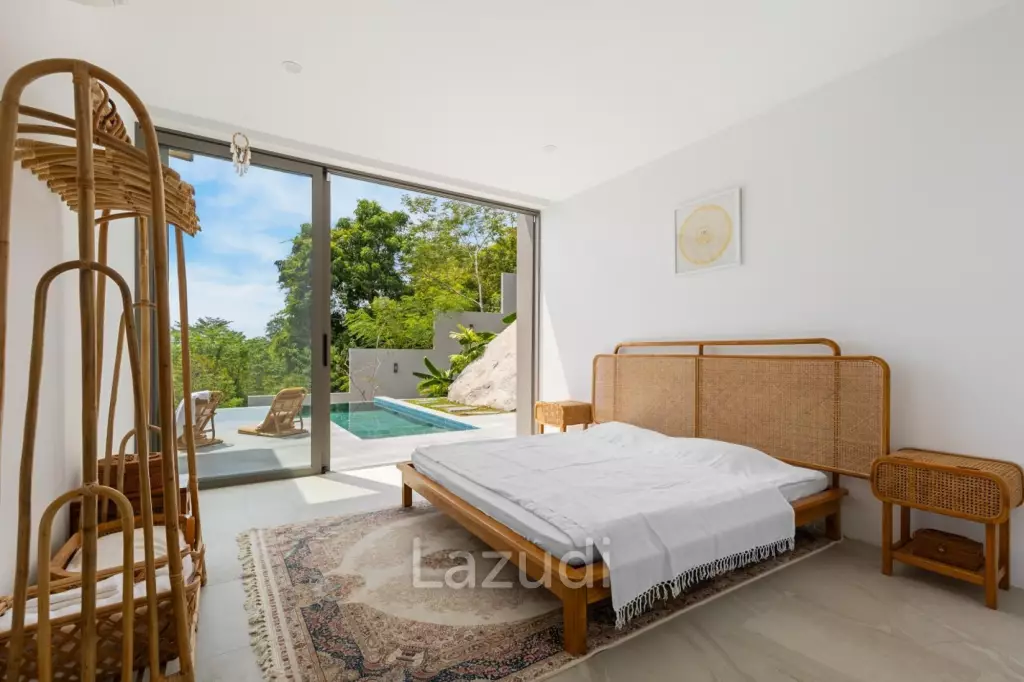 Self-Sustainable Luxury Villa on Private Hillside 500m to the Beach