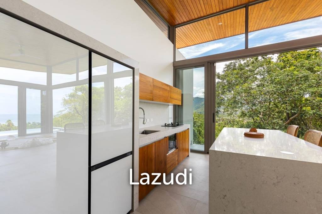 Self-Sustainable Luxury Villa on Private Hillside 500m to the Beach