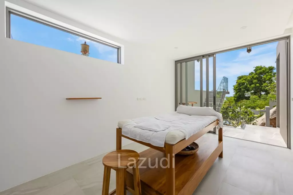 Self-Sustainable Luxury Villa on Private Hillside 500m to the Beach