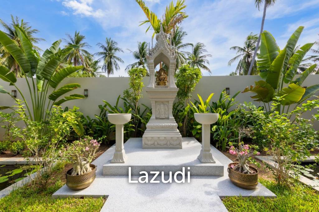 Self-Sustainable Luxury Villa on Private Hillside 500m to the Beach
