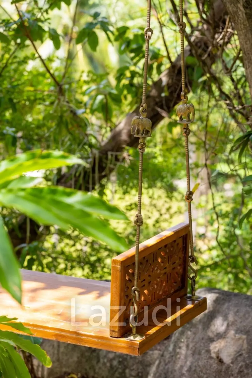 Self-Sustainable Luxury Villa on Private Hillside 500m to the Beach