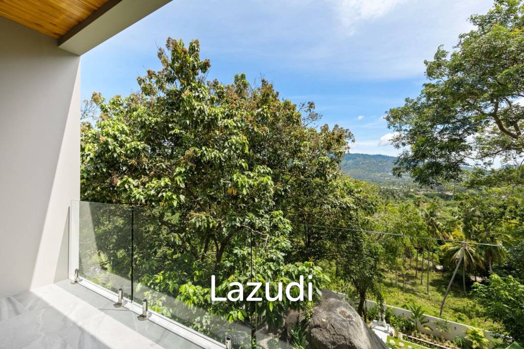 Self-Sustainable Luxury Villa on Private Hillside 500m to the Beach