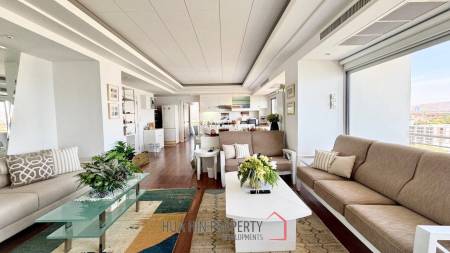 Sea View | Best Location | Beach Access