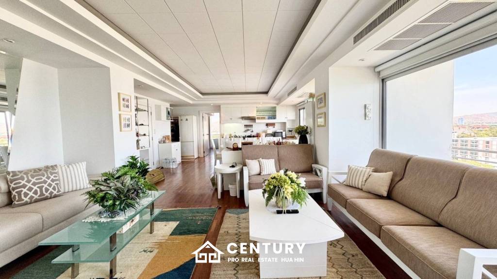 Sea View | Best Location | Beach Access