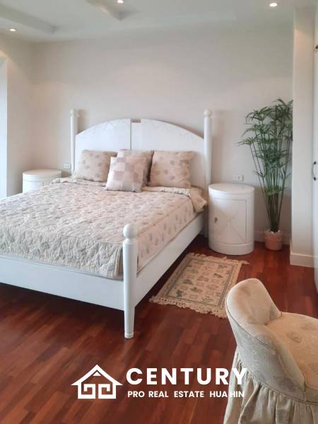 Sea View | Best Location | Beach Access