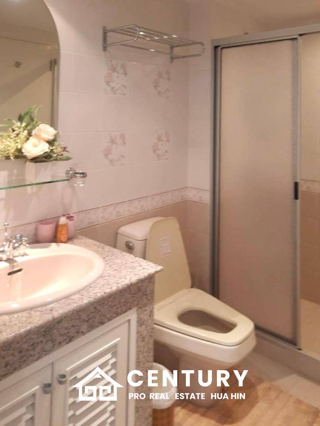 Sea View | Best Location | Beach Access