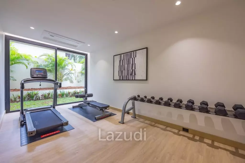 4-Bedroom Villa in Beachfront Project near Bangtao Beach for Sale
