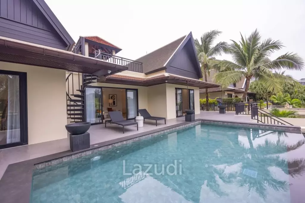 4-Bedroom Villa in Beachfront Project near Bangtao Beach for Sale