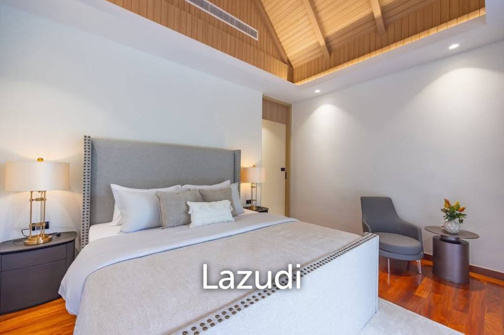 4-Bedroom Villa in Beachfront Project near Bangtao Beach for Sale