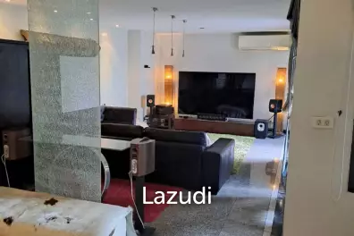 5 Bedroom 4 Bathroom 423 Sq.m Baan Arthit Apartment