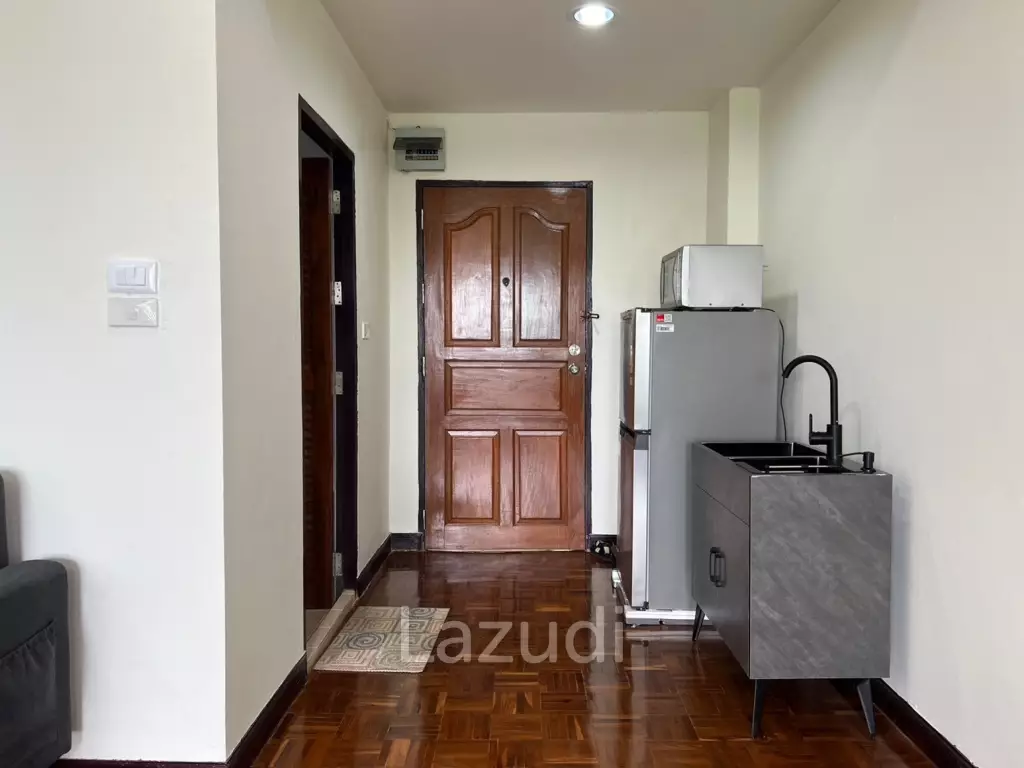 1 Bedroom 1 Bathroom 36.19 Sq.m Phasuk Place