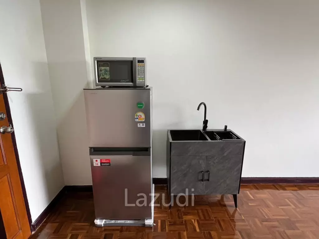 1 Bedroom 1 Bathroom 36.19 Sq.m Phasuk Place
