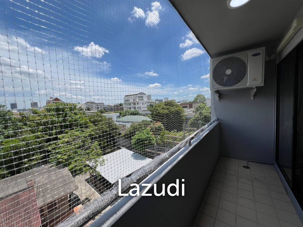 1 Bedroom 1 Bathroom 36.19 Sq.m Phasuk Place