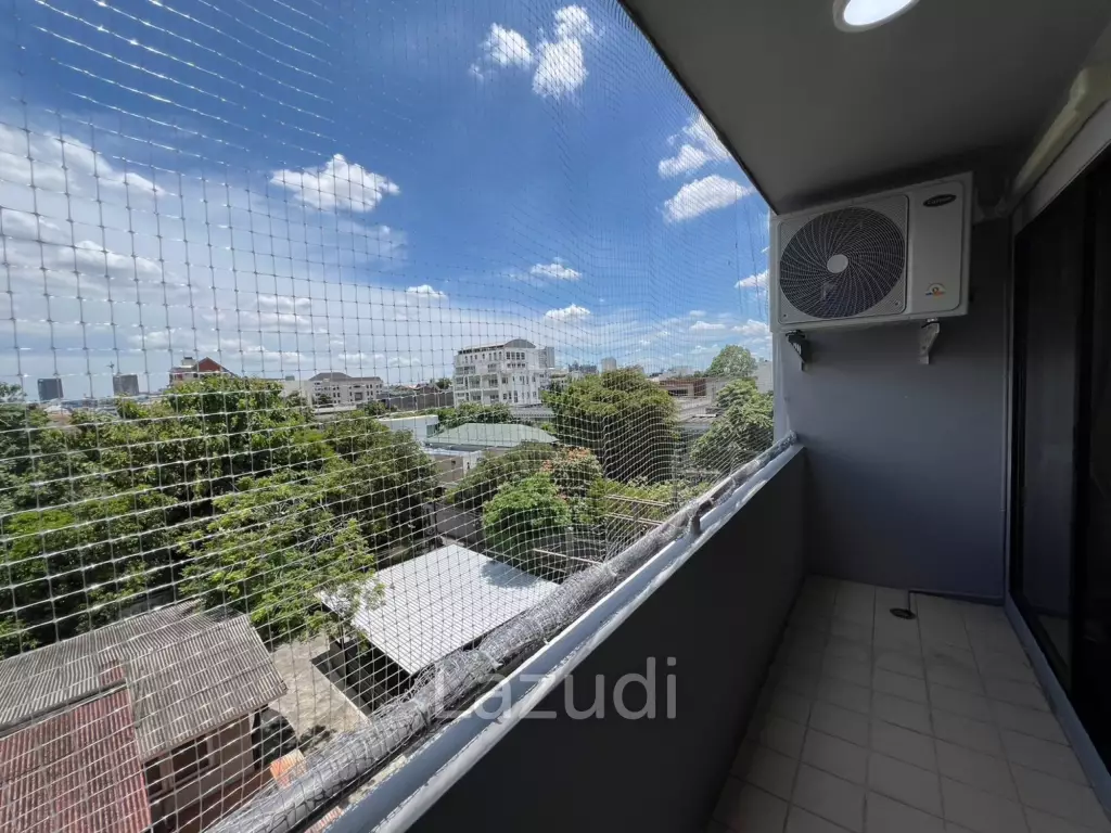 1 Bedroom 1 Bathroom 36.19 Sq.m Phasuk Place