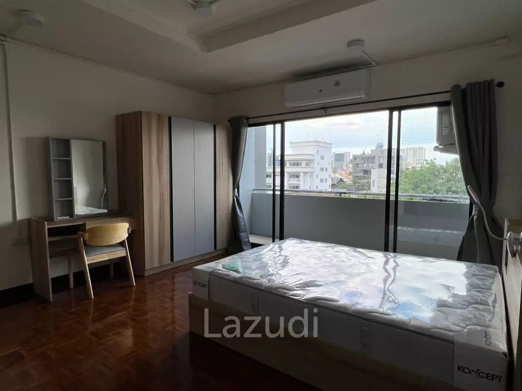1 Bedroom 1 Bathroom 36.19 Sq.m Phasuk Place