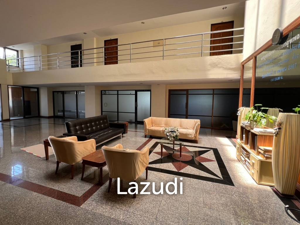 1 Bedroom 1 Bathroom 36.19 Sq.m Phasuk Place