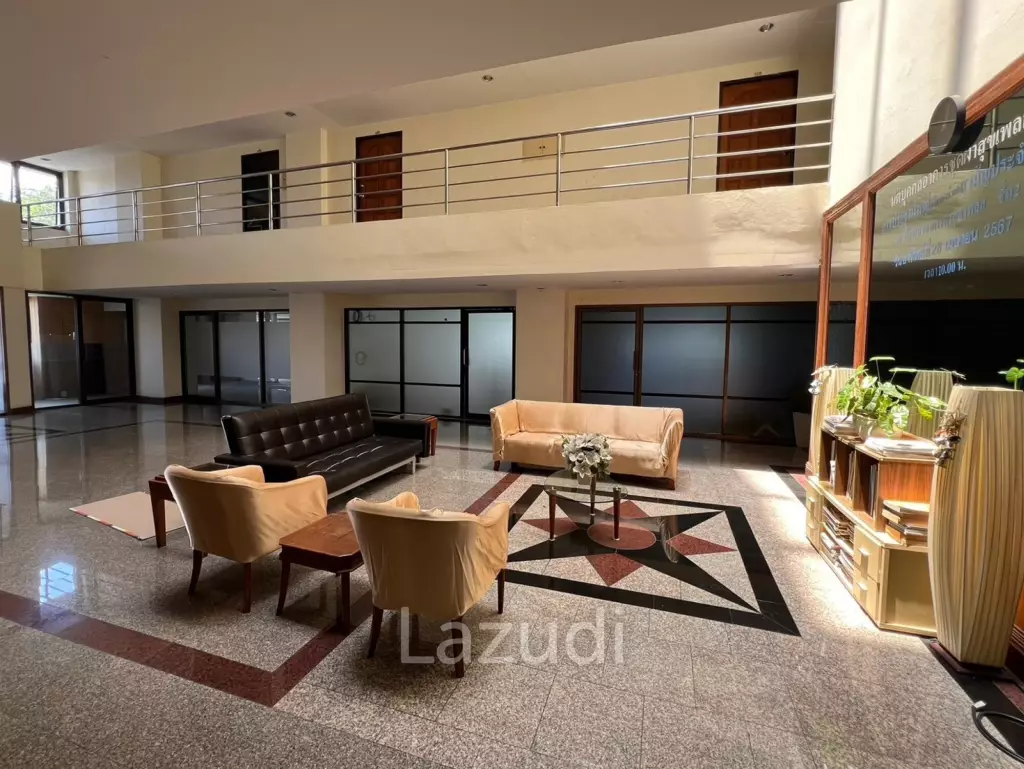 1 Bedroom 1 Bathroom 36.19 Sq.m Phasuk Place