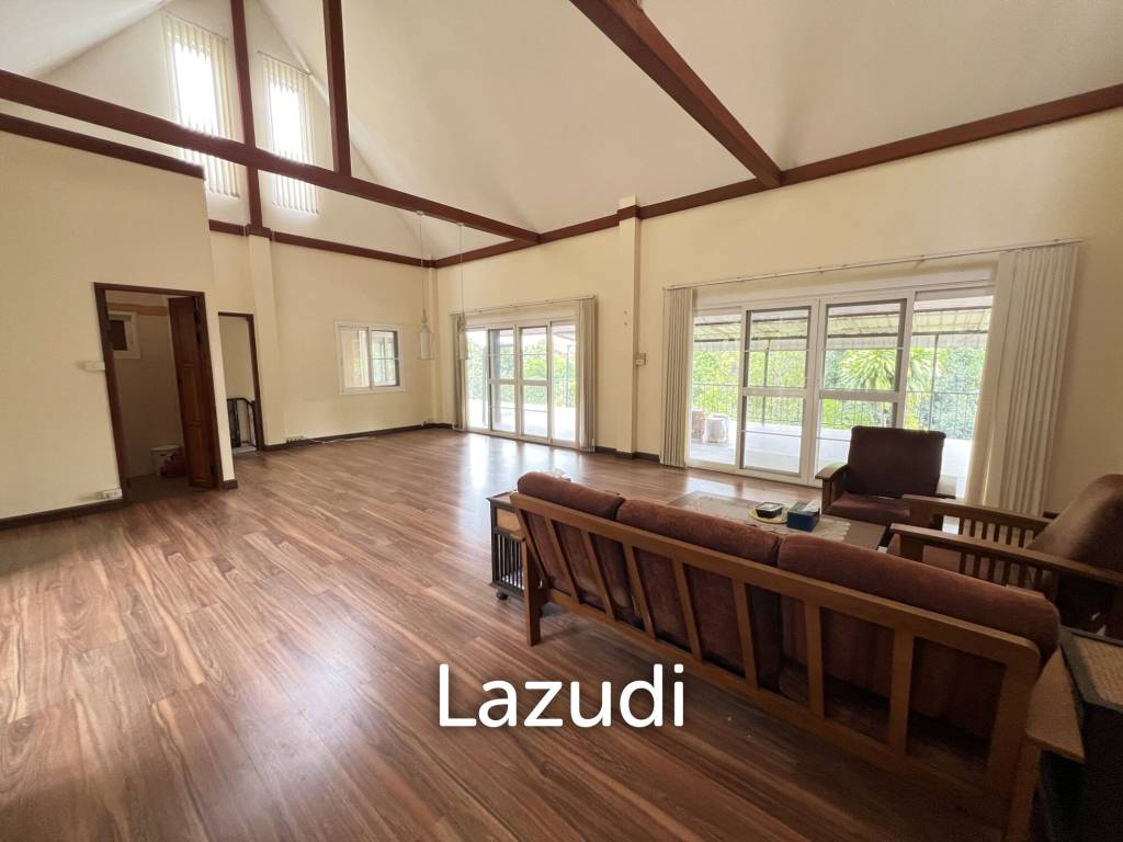 ขายบ้านบนเนินพร้อมระเบียงขนาดใหญ่และวิวภูเขา บ้านห้วยปลากั้ง