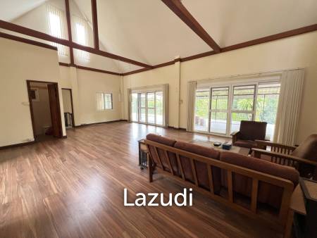 ขายบ้านบนเนินพร้อมระเบียงขนาดใหญ่และวิวภูเขา บ้านห้วยปลากั้ง