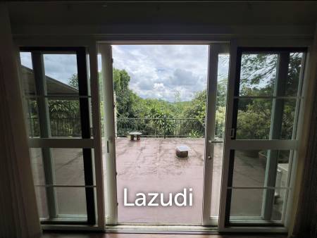 ขายบ้านบนเนินพร้อมระเบียงขนาดใหญ่และวิวภูเขา บ้านห้วยปลากั้ง