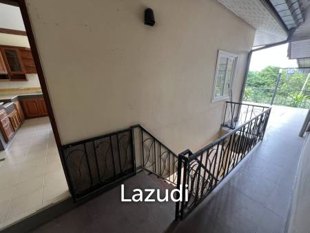 ขายบ้านบนเนินพร้อมระเบียงขนาดใหญ่และวิวภูเขา บ้านห้วยปลากั้ง