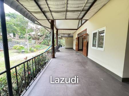 ขายบ้านบนเนินพร้อมระเบียงขนาดใหญ่และวิวภูเขา บ้านห้วยปลากั้ง