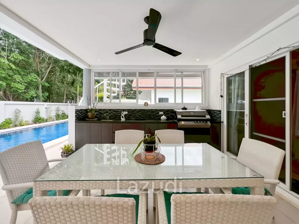 Mali Prestige - 4 Bedroom Corner Plot with Private Pool