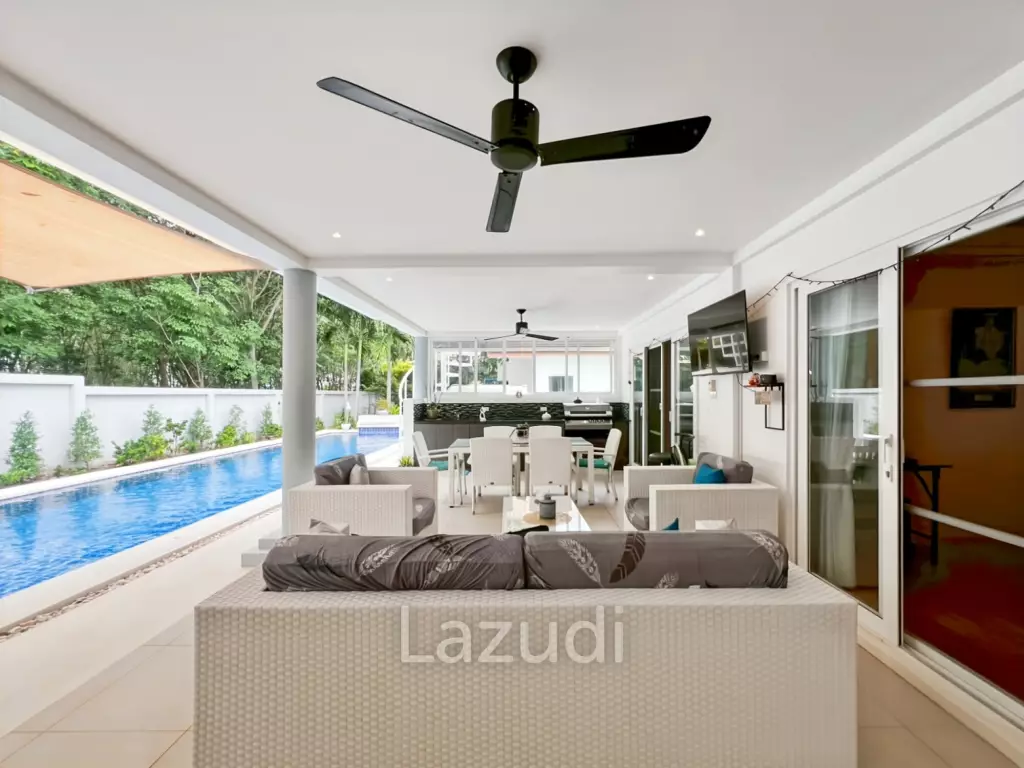 Mali Prestige - 4 Bedroom Corner Plot with Private Pool