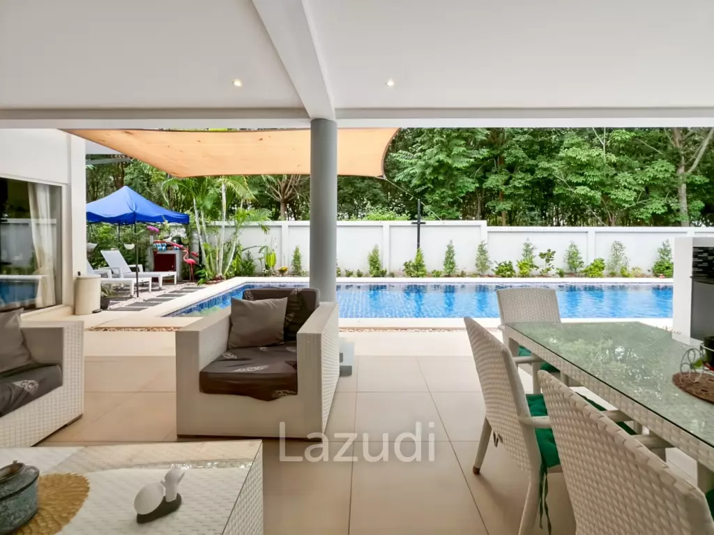 Mali Prestige - 4 Bedroom Corner Plot with Private Pool